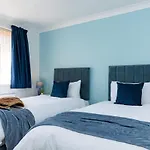 Coastal Village Hideaway Village Retreat Sleeps 4 Scalby (North Yorkshire)
