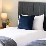 Coastal Village Hideaway Village Retreat Sleeps 4 Holiday home